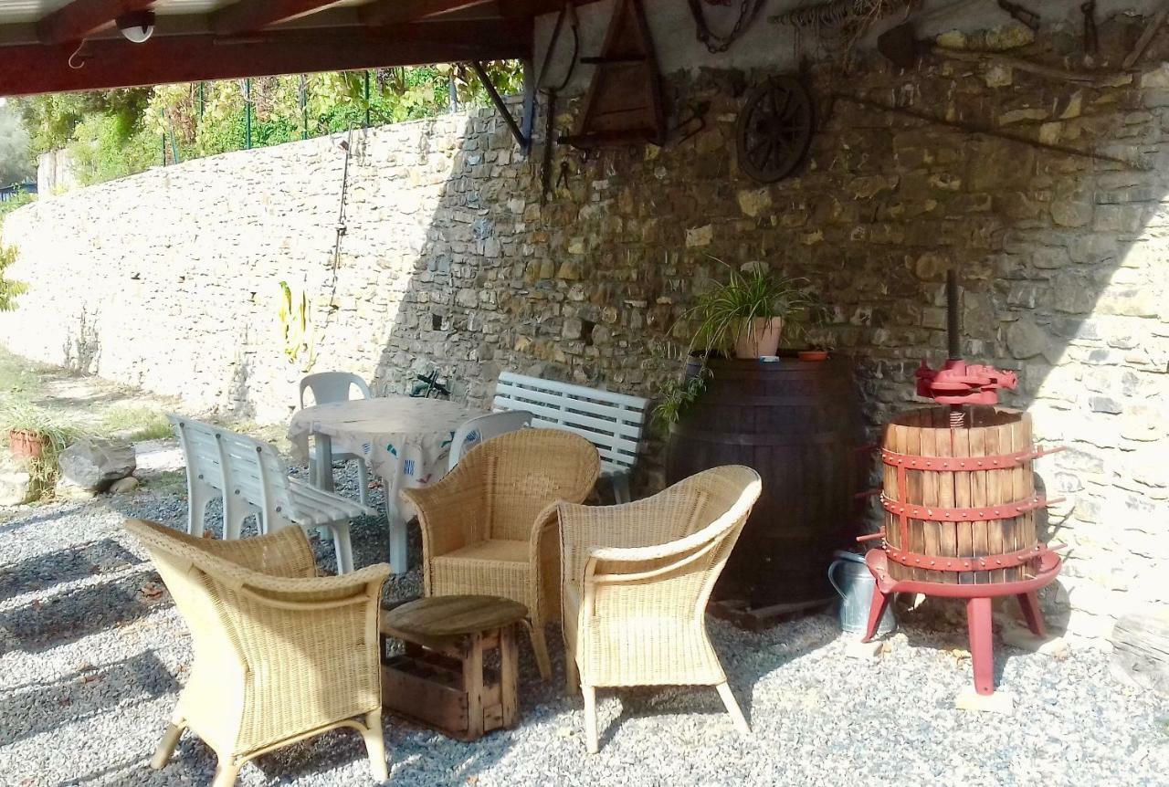 Appartamento Tra Gli Ulivi Molino Nuovo  Bagian luar foto